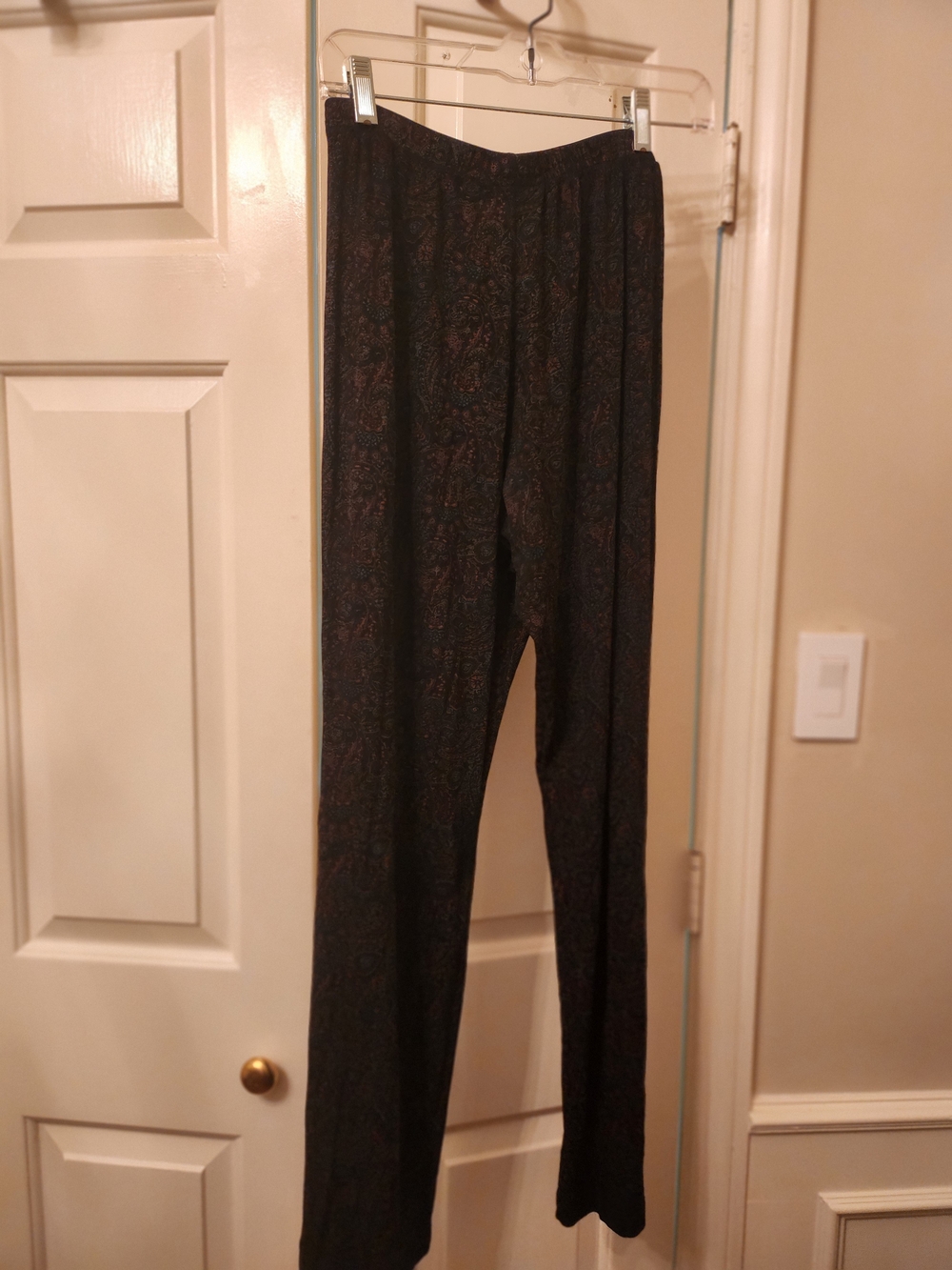 Coldwater Creek Black Paisley Straight-Leg Pull-On Pants